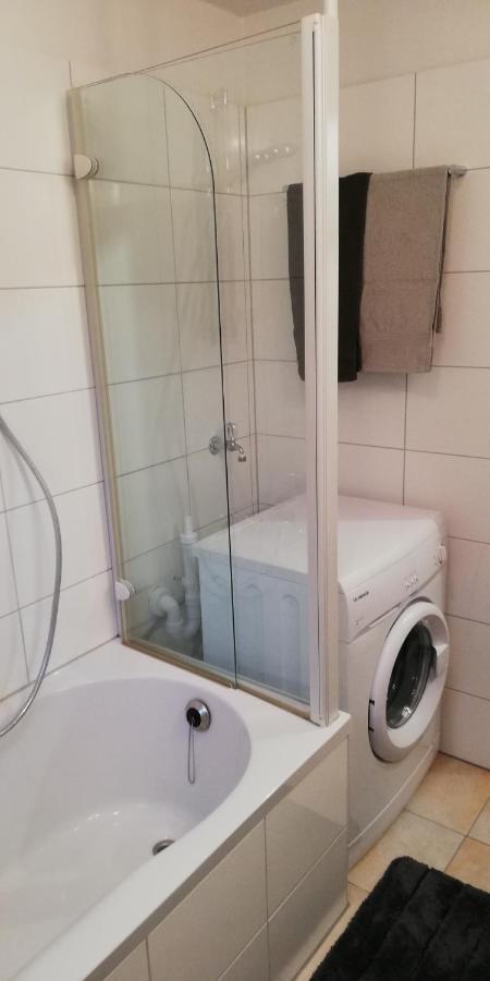 Ferienwohnung Sonnwald Düsseldorf Eksteriør billede